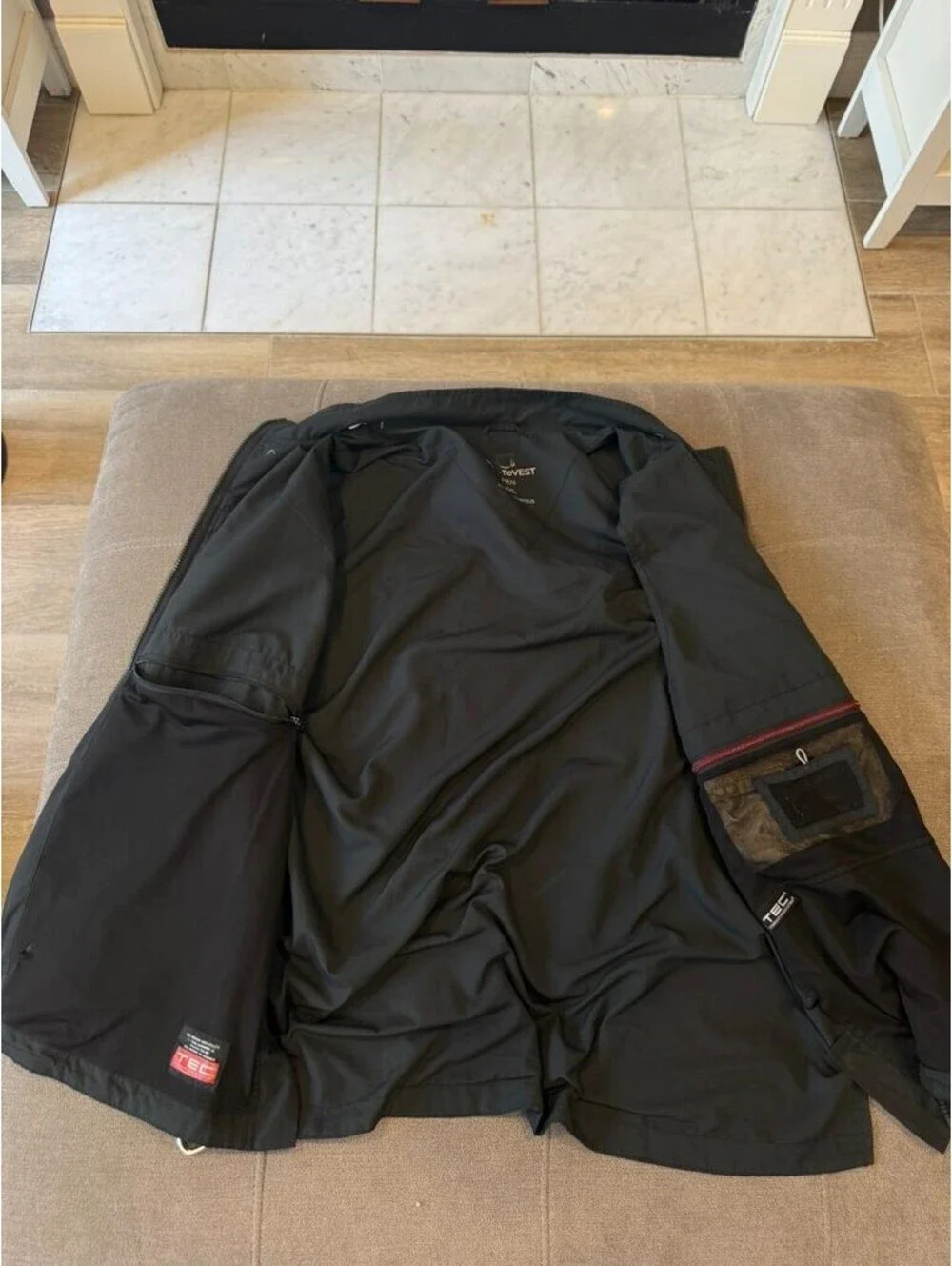 SCOTTeVEST Mens XXL Black Travel Vest TEC Many Pockets